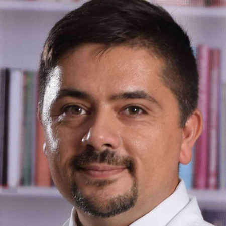 Spec. dr med. Goran Laković, Specijalista pedijatrije