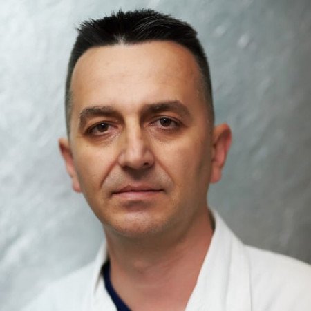 Spec. dr med. Aleksandar Magdelinić, Specijalista urologije