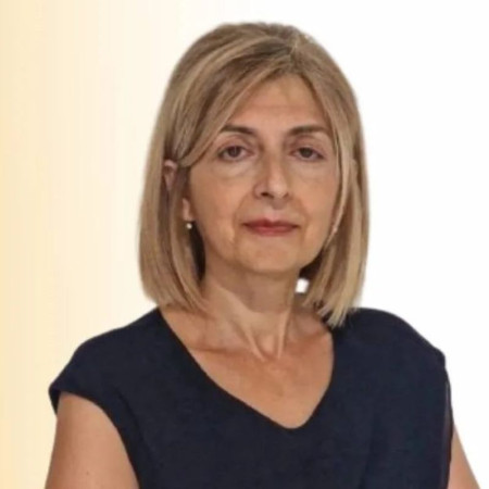 Dr sci. med. Karolina Paunović, Nefrolog