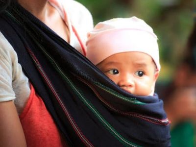 Dojenje pomaže u smanjenju telesne težine posle porođaja, tako da će novopečene mame brže povratiti staru liniju ako doje svoje bebe, prenosi Rojters. Uočeni gubitak telesne težine bio je prisutan uprkos povećanom unosu kalorija među majkame koje doje.